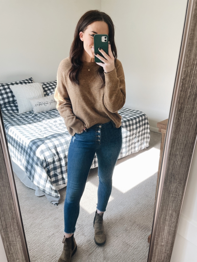 Fall outfit featuring a tan sweater jeans and Blundstone boots